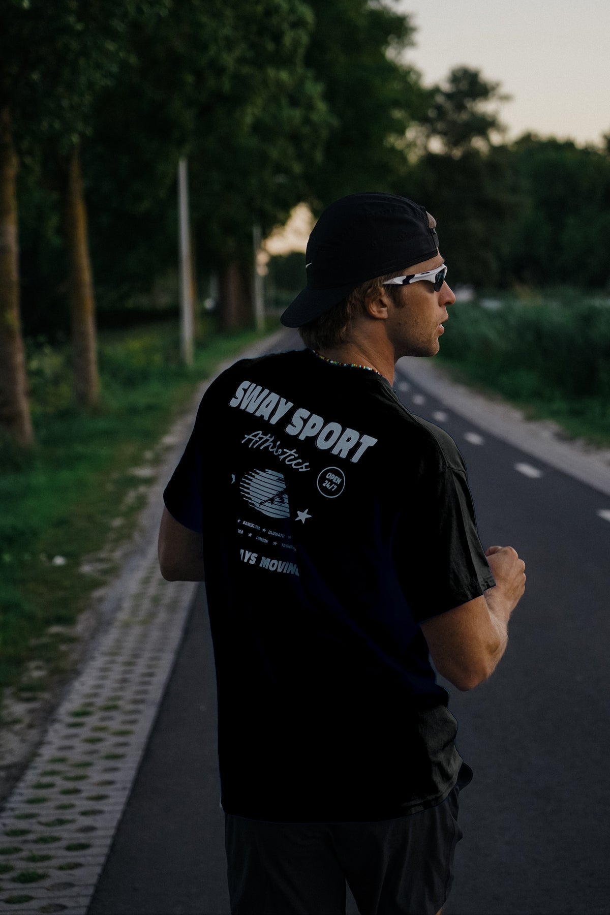 WORLDWIDE TEE